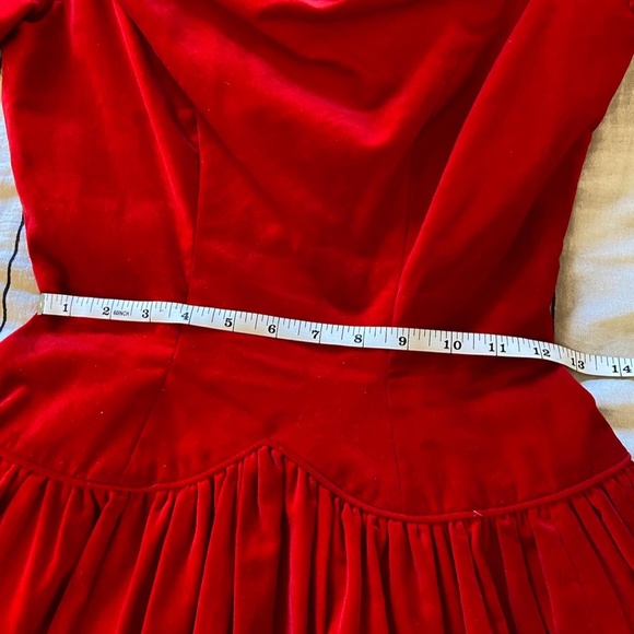 Handmade Vintage Dress - Picture 6 of 12